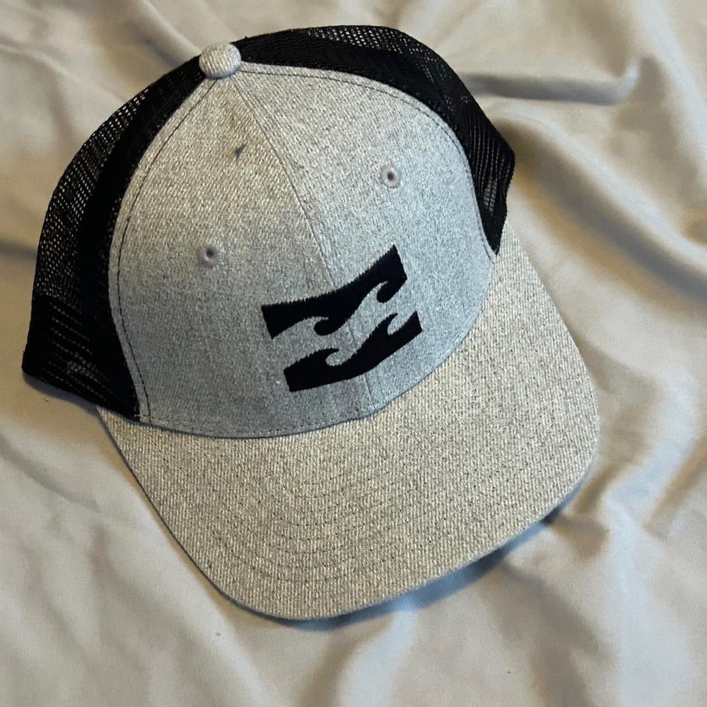 Billabong Men's Grey and Black Hat
